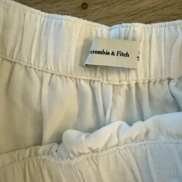 Abercrombie & Fitch White Wide Leg Pants - Picture 5 of 6